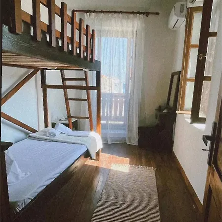 Potamos House In Nisyros Mandrákion