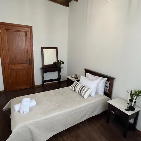 Potamos House In Nisyros *